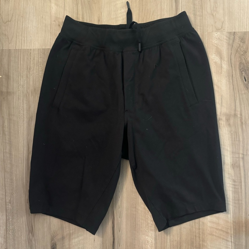 lululemon athletica Black Men Shorts